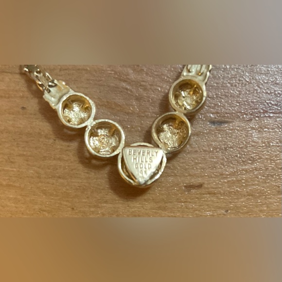 Beverly Hills Gold 14k gold 16” inch round cut  v shaped necklace rare/ vintage - Picture 5 of 12